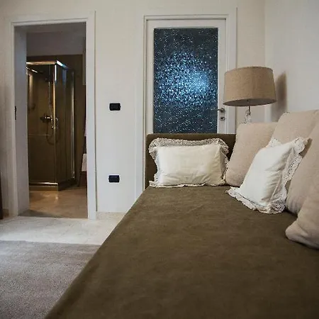 Santa Marta Suites & Apartments Bed & Breakfast