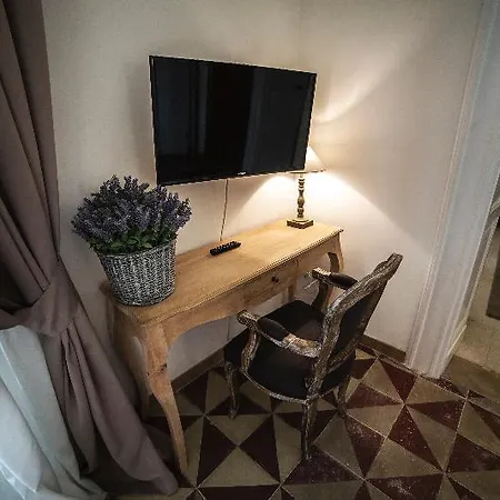 Bed & Breakfast Santa Marta Suites & Apartments 2*