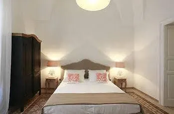 Santa Marta Suites & Apartments 2* Lecce
